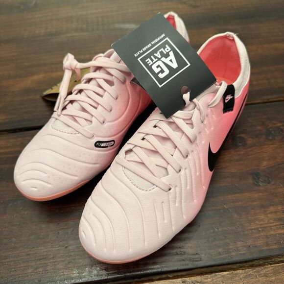 Nike Tiempo Legend 10 Pro AG Soccer Cleats - Picture 2 of 8